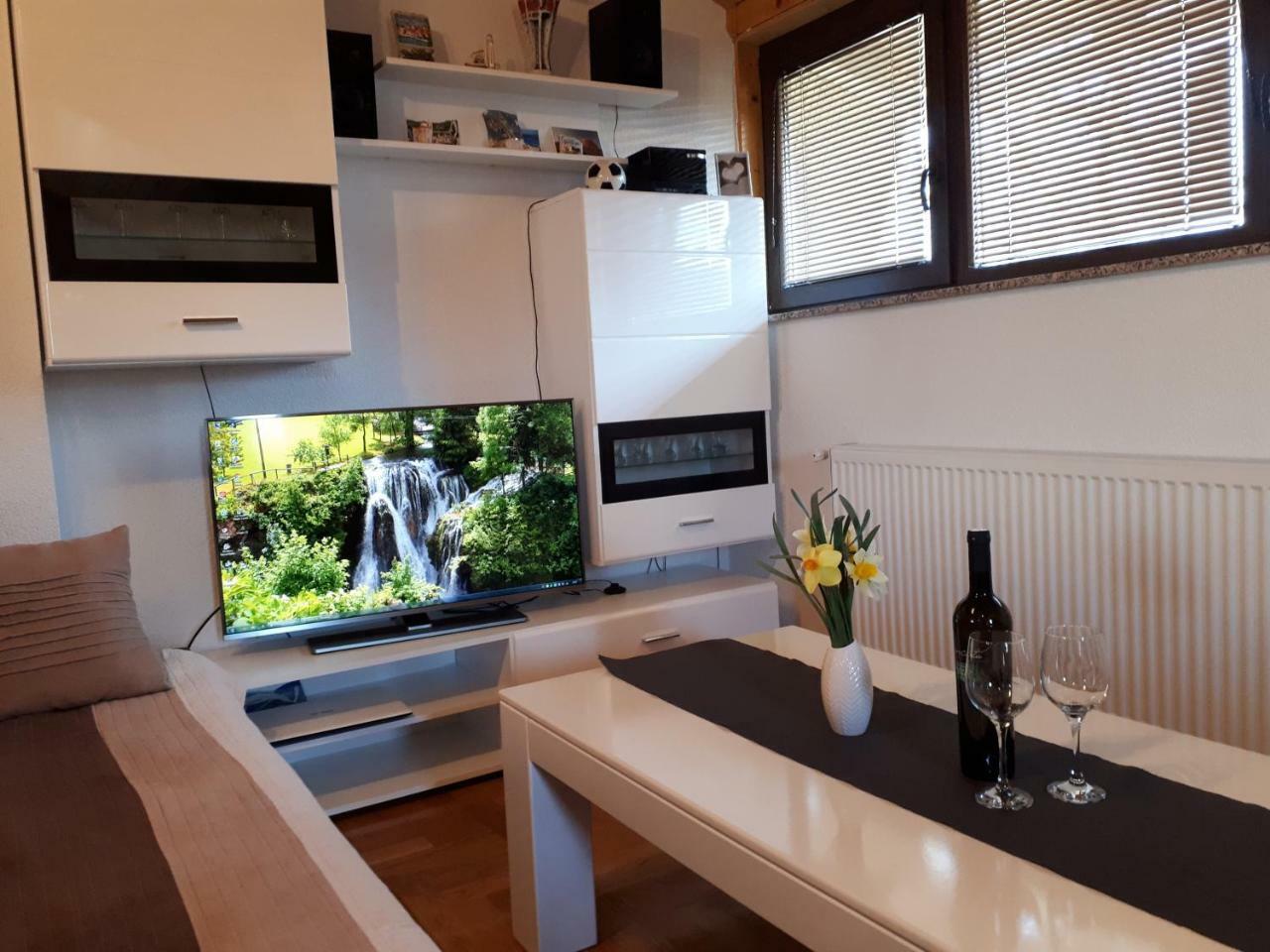 Apartment Jareb Slunj Dış mekan fotoğraf